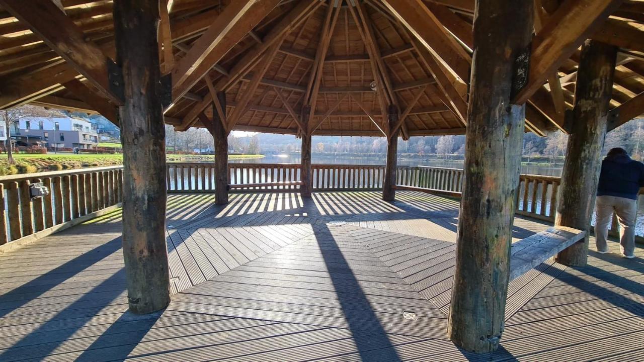 Le Salmoyard, Studio Au Bord Du Lac A Vielsalm Eksteriør billede